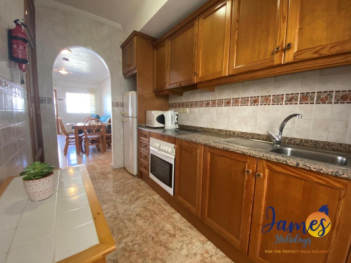 La Cinuelica, R1 1St Floor Apartment Com Pool L180 Торевиеха Екстериор снимка